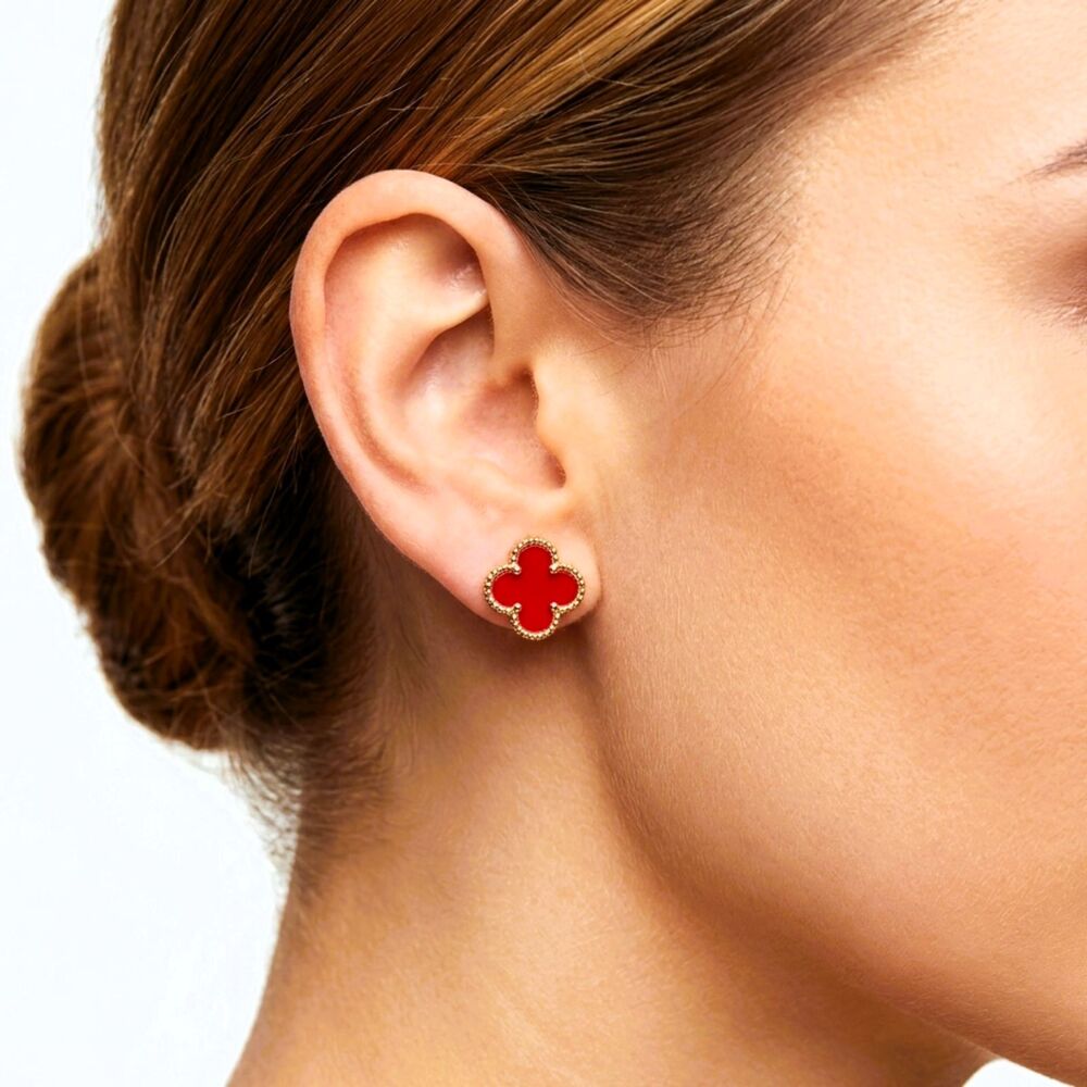 STAINLESS STEEL STUD EARRINGS Clover Shape Red/Gold Jewelry NEW IN PACKAGE